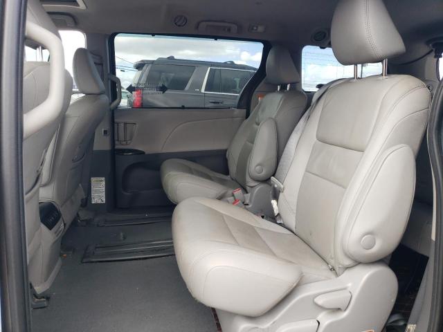 5TDYZ3DC5LS054345 - 2020 TOYOTA SIENNA XLE GRAY photo 11