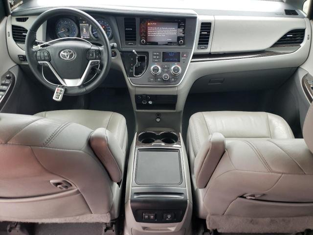 5TDYZ3DC5LS054345 - 2020 TOYOTA SIENNA XLE GRAY photo 8