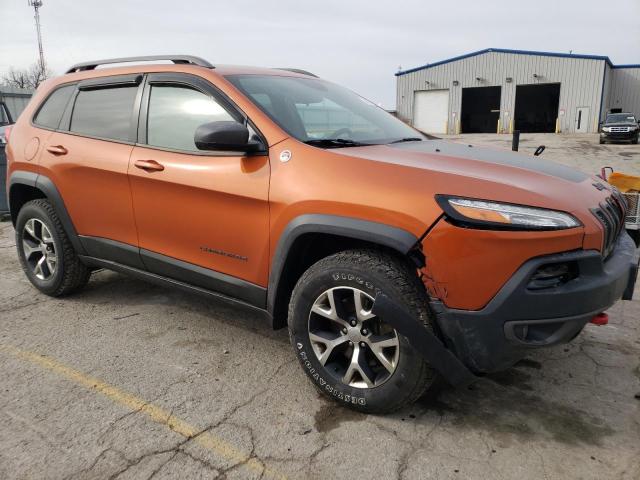 1C4PJMBS7GW293095 - 2016 JEEP CHEROKEE TRAILHAWK ORANGE photo 4