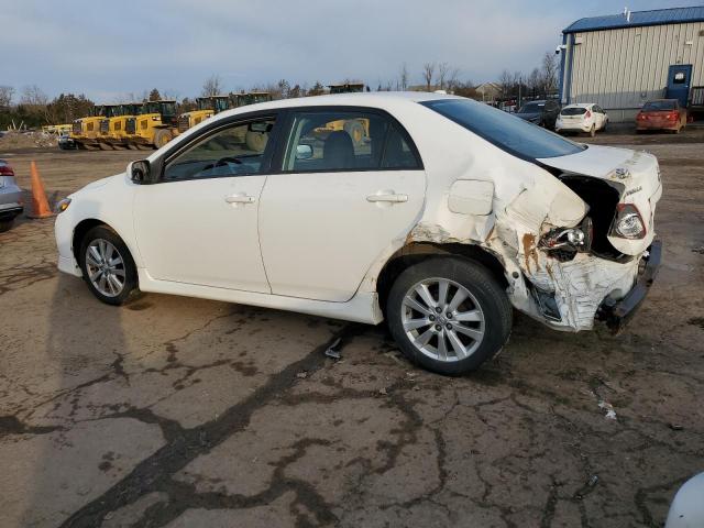 2T1BU4EEXAC345844 - 2010 TOYOTA COROLLA BASE WHITE photo 2