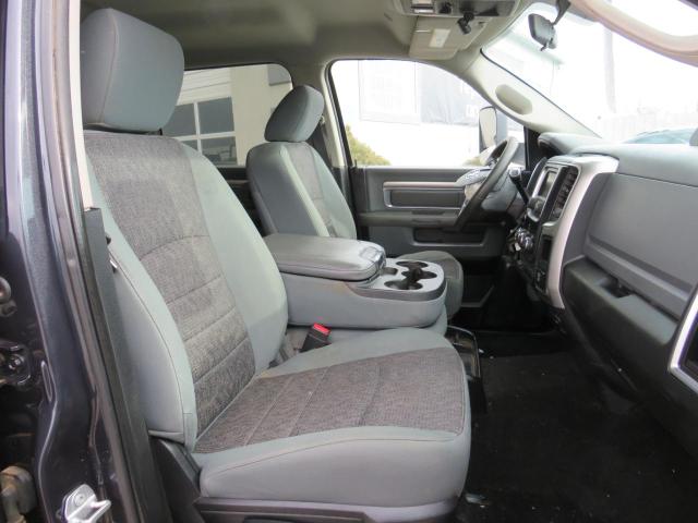 3C63R3HL1HG603248 - 2017 RAM 3500 SLT BLACK photo 6