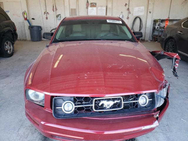 1ZVHT80N695107572 - 2009 FORD MUSTANG BURGUNDY photo 5