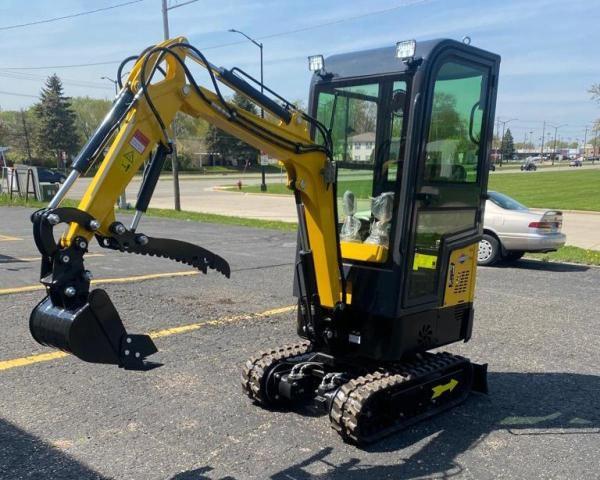 3810424 - 2025 OTHER EXCAVATOR YELLOW photo 2