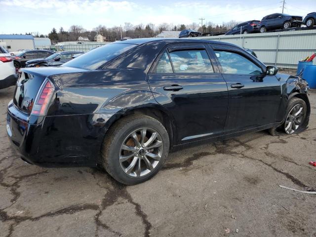 2C3CCAGG4EH331541 - 2014 CHRYSLER 300 S BLACK photo 3