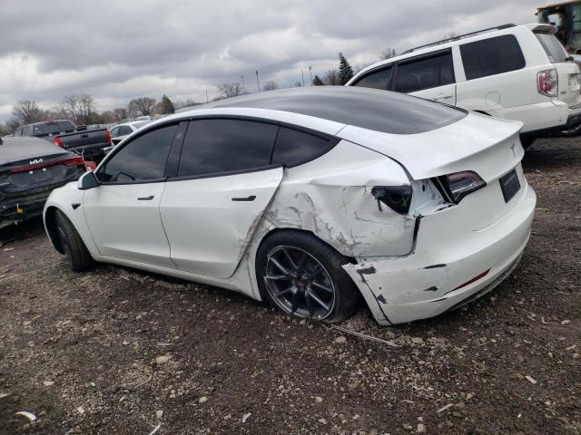 5YJ3E1EB8NF354131 - 2022 TESLA MODEL 3 WHITE photo 2