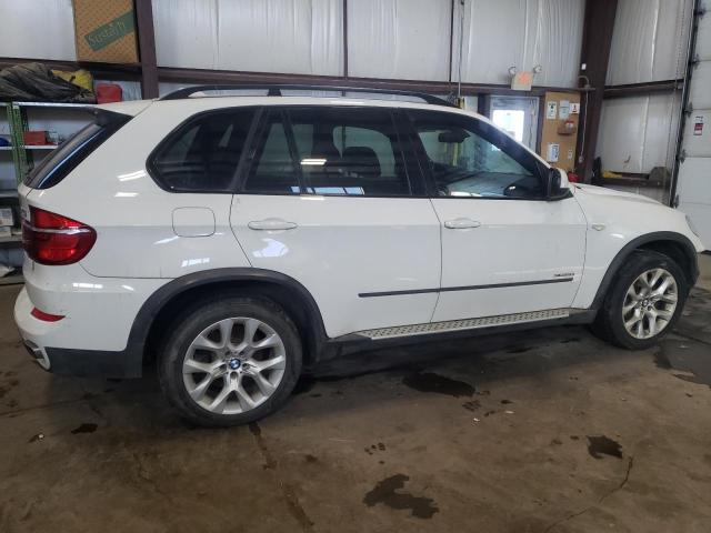 5UXZV8C5XD0C15178 - 2013 BMW X5 XDRIVE50I WHITE photo 3