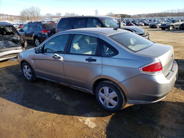 1FAHP34NX8W134387 - 2008 FORD FOCUS S/SE SILVER photo 2