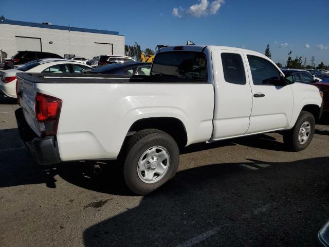 5TFSX5EN0JX058639 - 2018 TOYOTA TACOMA ACCESS CAB WHITE photo 3