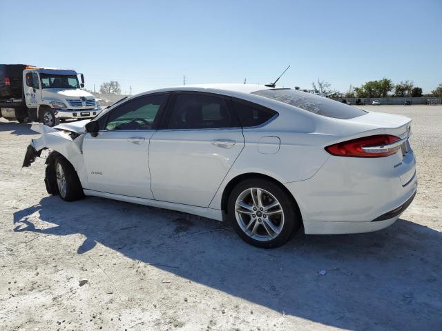 3FA6P0LUXJR209225 - 2018 FORD FUSION SE HYBRID WHITE photo 2