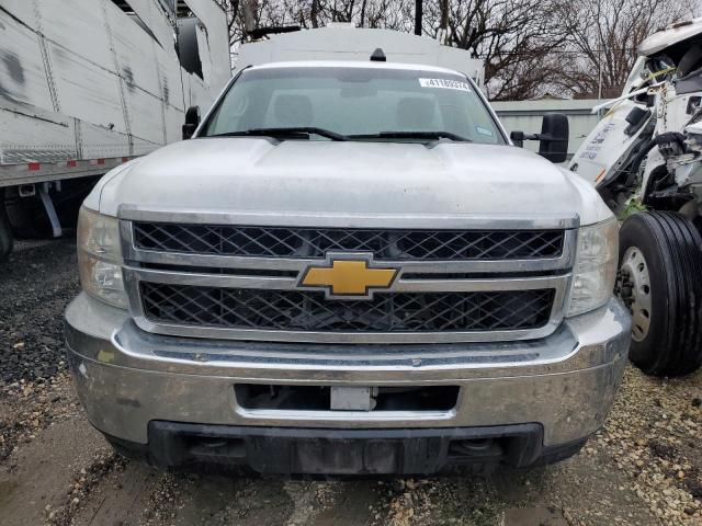 1GB3CZCG5CF225134 - 2012 CHEVROLET SILVERADO C3500 WHITE photo 5