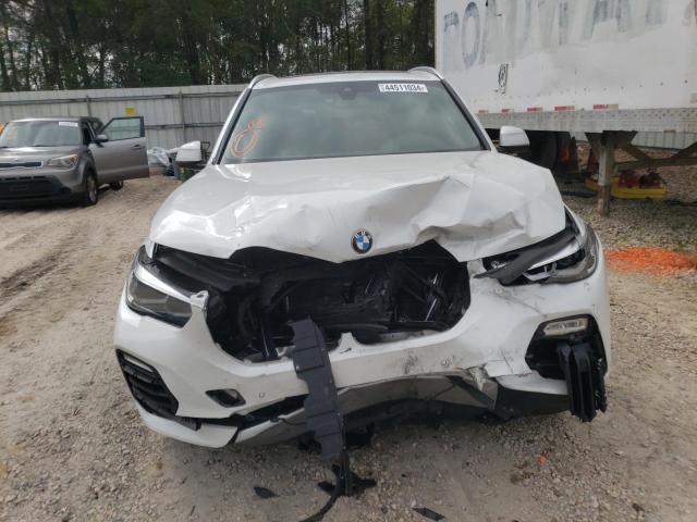 5UXCR6C56KLL25832 - 2019 BMW X5 XDRIVE40I WHITE photo 5