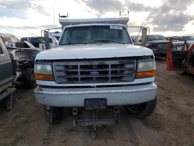 1FDKF38G4REA37512 - 1994 FORD F350 WHITE photo 5