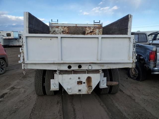 1FDKF38G4REA37512 - 1994 FORD F350 WHITE photo 6