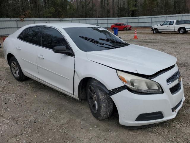 1G11B5SA8DF219205 - 2013 CHEVROLET MALIBU LS WHITE photo 4