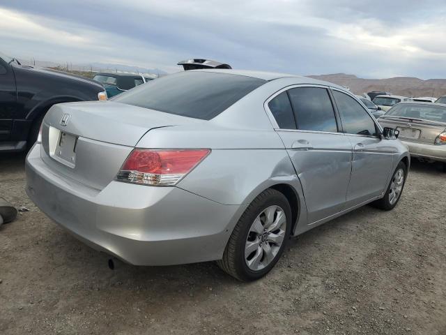 1HGCP26349A077405 - 2009 HONDA ACCORD LX SILVER photo 3