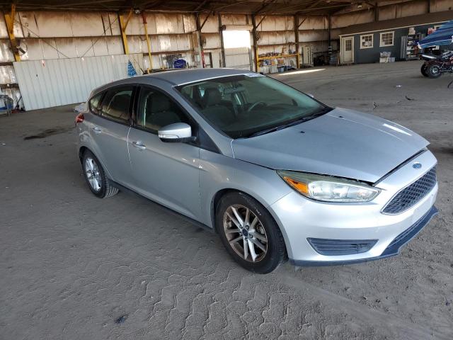 1FADP3K21FL282370 - 2015 FORD FOCUS SE SILVER photo 4