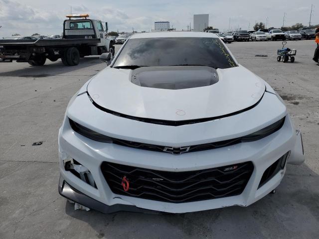 1G1FK1R66J0134622 - 2018 CHEVROLET CAMARO ZL1 白色 照片 5