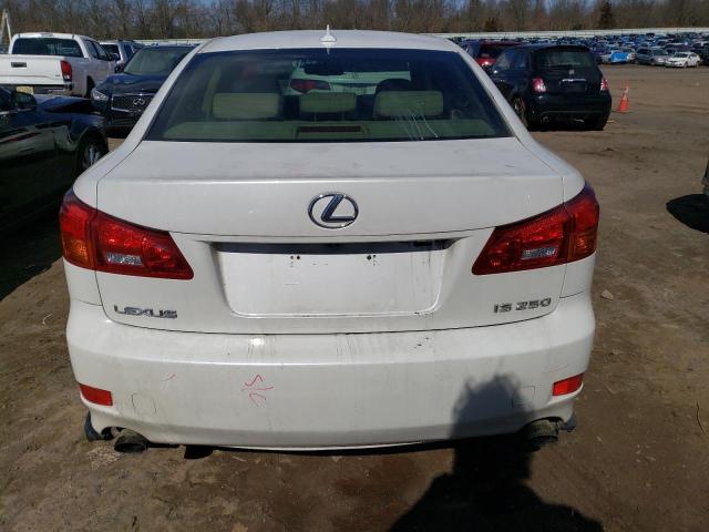 JTHCK262885020344 - 2008 LEXUS IS 250 WHITE photo 6