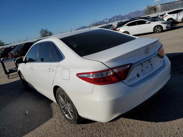 4T1BF1FK1HU804474 - 2017 TOYOTA CAMRY LE WHITE photo 2