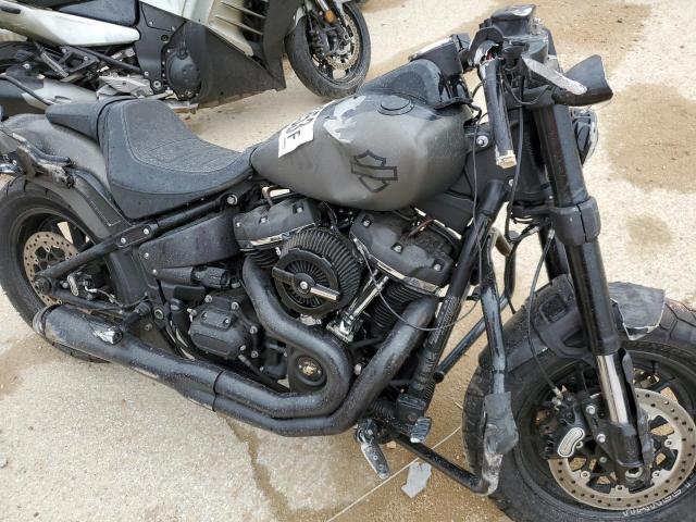 1HD1YLK18JC020869 - 2018 HARLEY-DAVIDSON FXFBS FAT BOB 114 GRAY photo 9