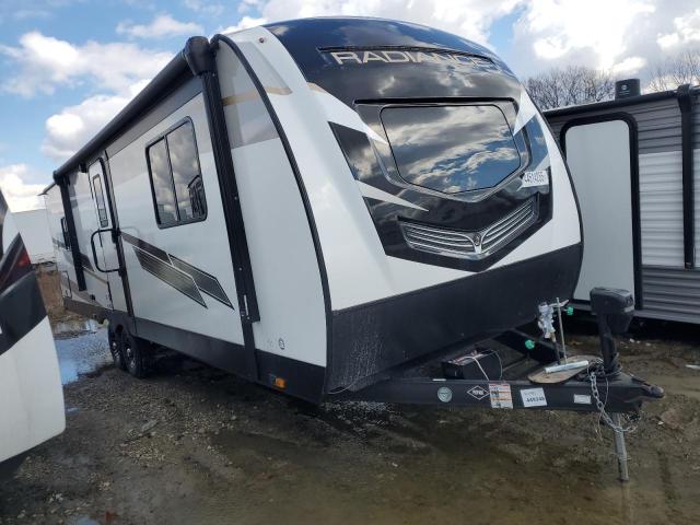 5RXFB3425M1449348 - 2021 HEARTLAND RADIANCE WHITE photo 1