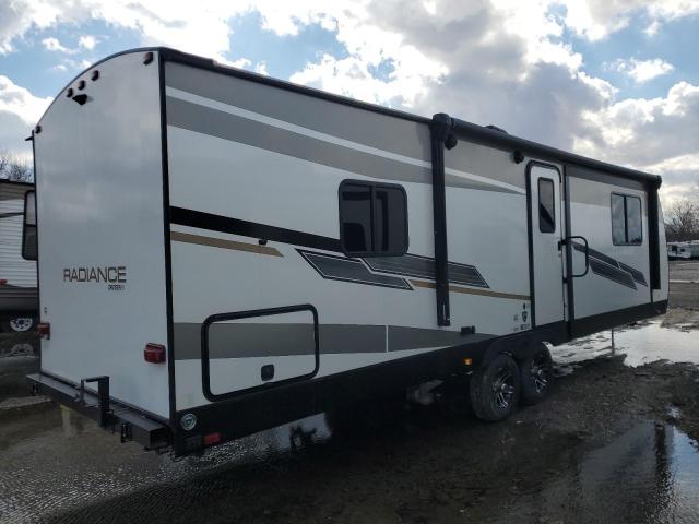 5RXFB3425M1449348 - 2021 HEARTLAND RADIANCE WHITE photo 4