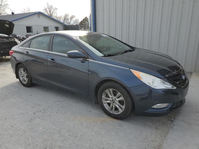 5NPEB4AC9DH561144 - 2013 HYUNDAI SONATA GLS BLUE photo 4