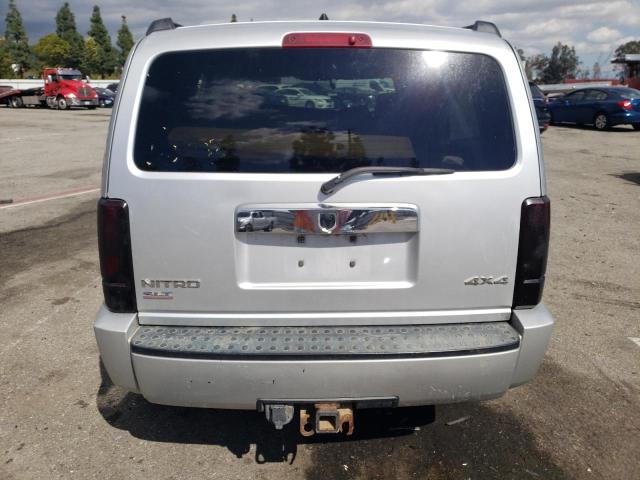 1D8GU58K27W678831 - 2007 DODGE NITRO SLT SILVER photo 6