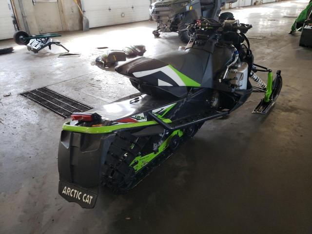 4UF18SNW7JT114916 - 2018 ARCTIC CAT ZR8000 GREEN photo 4