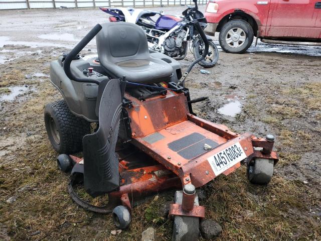 031914C004150 - 2013 LAND ROVER TRACTOR ORANGE photo 1