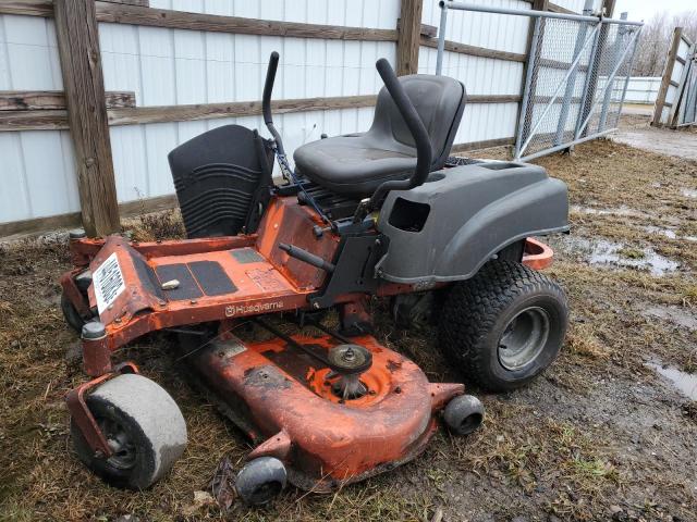 031914C004150 - 2013 LAND ROVER TRACTOR ORANGE photo 2