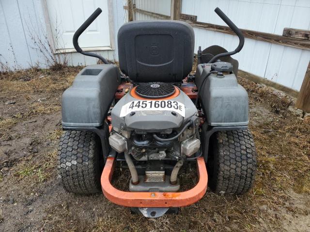 031914C004150 - 2013 LAND ROVER TRACTOR ORANGE photo 6