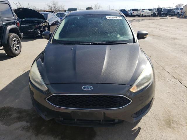 1FADP3F23FL282770 - 2015 FORD FOCUS SE GRAY photo 5