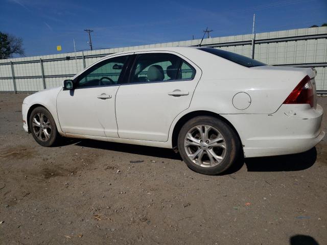 3FAHP0HA2CR258316 - 2012 FORD FUSION SE WHITE photo 2