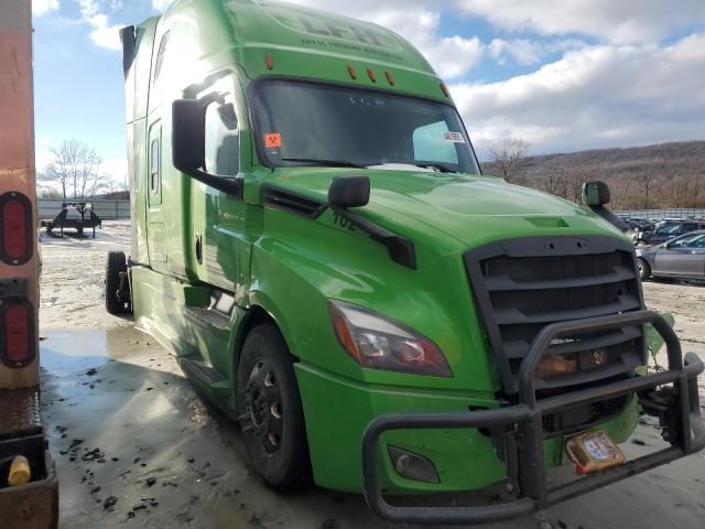 2020 FREIGHTLINER CASCADIA 1, null