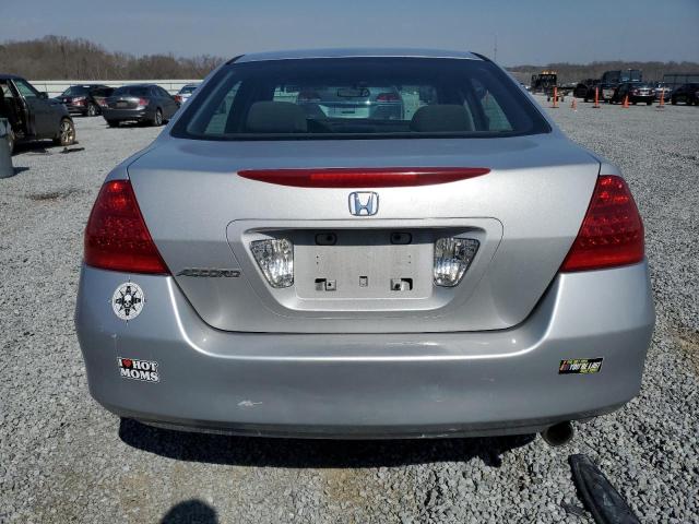 1HGCM56326A147764 - 2006 HONDA ACCORD SE SILVER photo 6