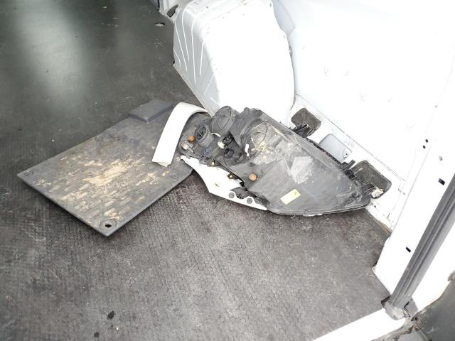 3C6MRVJG5NE106983 - 2022 RAM PROMASTER 3500 HIGH 白色 照片 13