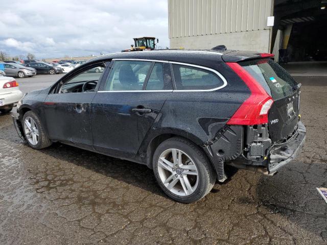 YV1612SK2F1231240 - 2015 VOLVO V60 PREMIER BLACK photo 2