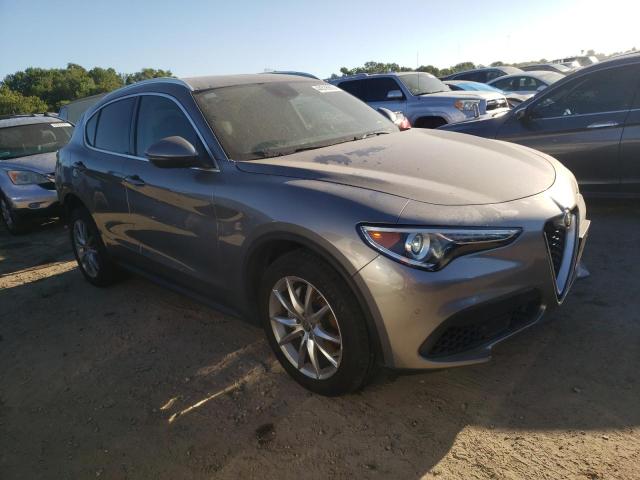 ZASFAKBN6J7B61710 - 2018 ALFA ROMEO STELVIO TI GRAY photo 4