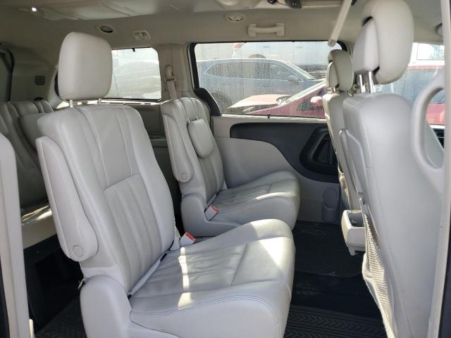 2C4RC1CG4ER460420 - 2014 CHRYSLER TOWN & COU TOURING L SILVER photo 11