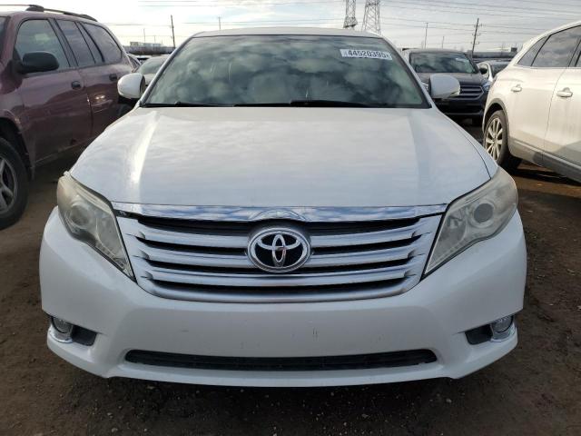 4T1BK3DB2CU460771 - 2012 TOYOTA AVALON BASE WHITE photo 5