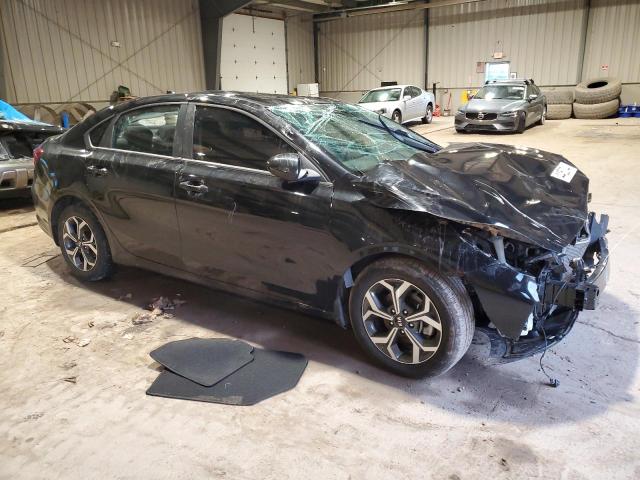 3KPF24AD6ME387969 - 2021 KIA FORTE FE BLACK photo 4