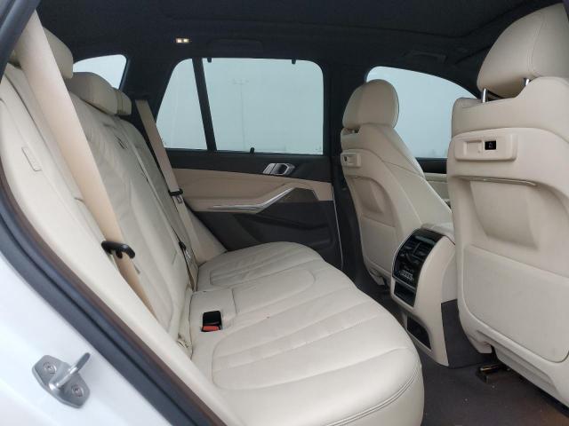 5UXCR6C5XKLL08581 - 2019 BMW X5 XDRIVE40I 白色 照片 10