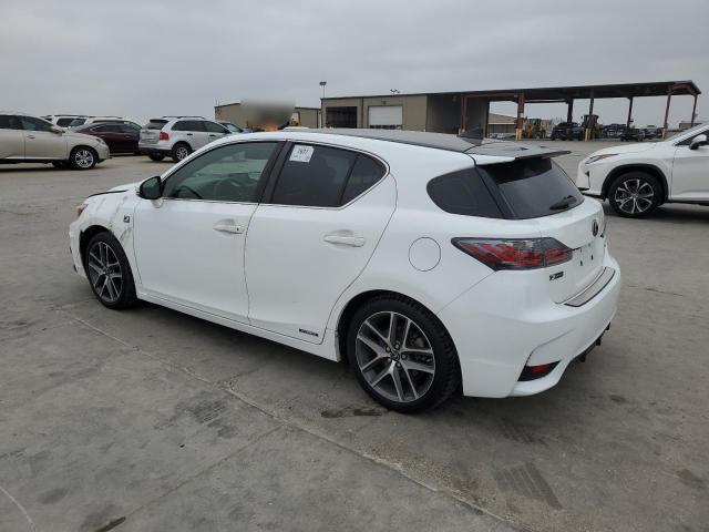 JTHKD5BH9H2292002 - 2017 LEXUS CT 200 WHITE photo 2