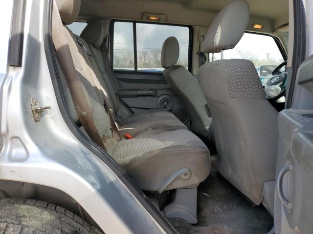 1J8HH48K07C578965 - 2007 JEEP COMMANDER 银色 照片 11
