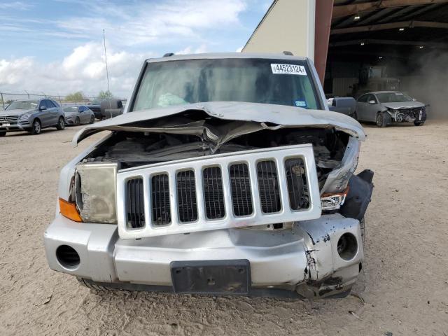 1J8HH48K07C578965 - 2007 JEEP COMMANDER SILVER photo 5