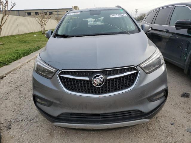 KL4CJGSMXKB927043 - 2019 BUICK ENCORE ESSENCE GRAY photo 5