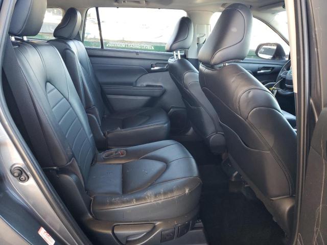 5TDGZRAH3NS560001 - 2022 TOYOTA HIGHLANDER XLE 灰色 照片 10