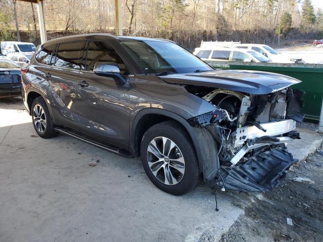 5TDGZRAH3NS560001 - 2022 TOYOTA HIGHLANDER XLE 灰色 照片 4