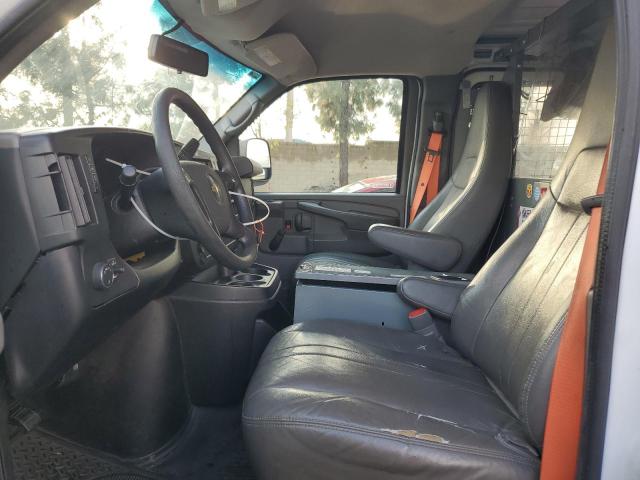 1GCWGFCA1D1902945 - 2013 CHEVROLET EXPRESS G2 WHITE photo 7